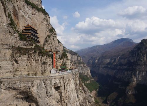 绵山在山西的什么地方-绵山在山西的什么地方啊