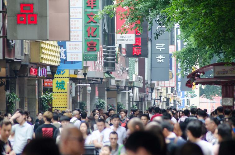 广州北京路步行街地铁哪个出口-广州北京路步行街地铁哪个出口可以看到大佛寺